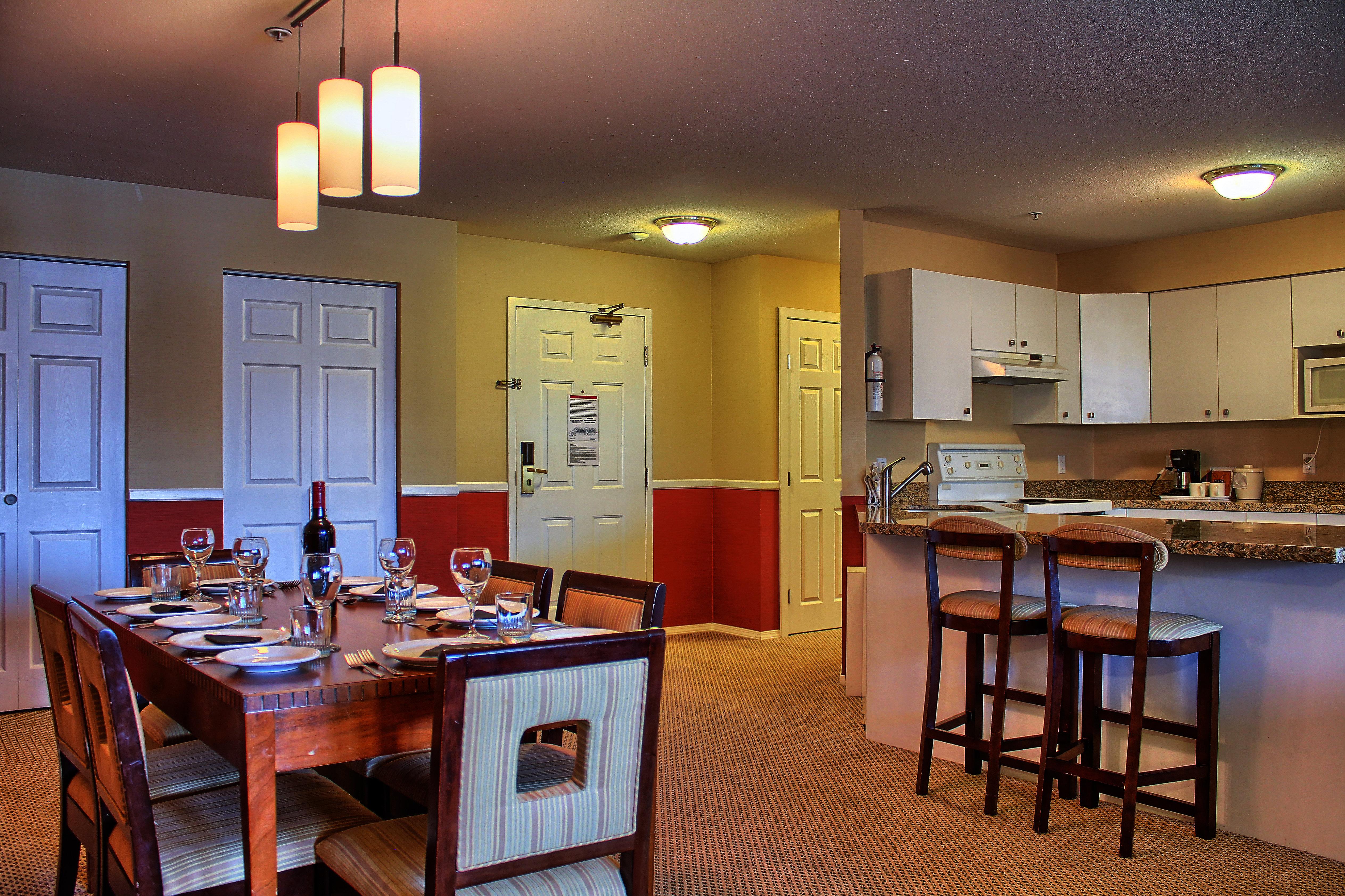 Holiday Inn Hotel & Suites Osoyoos By Ihg Exterior foto
